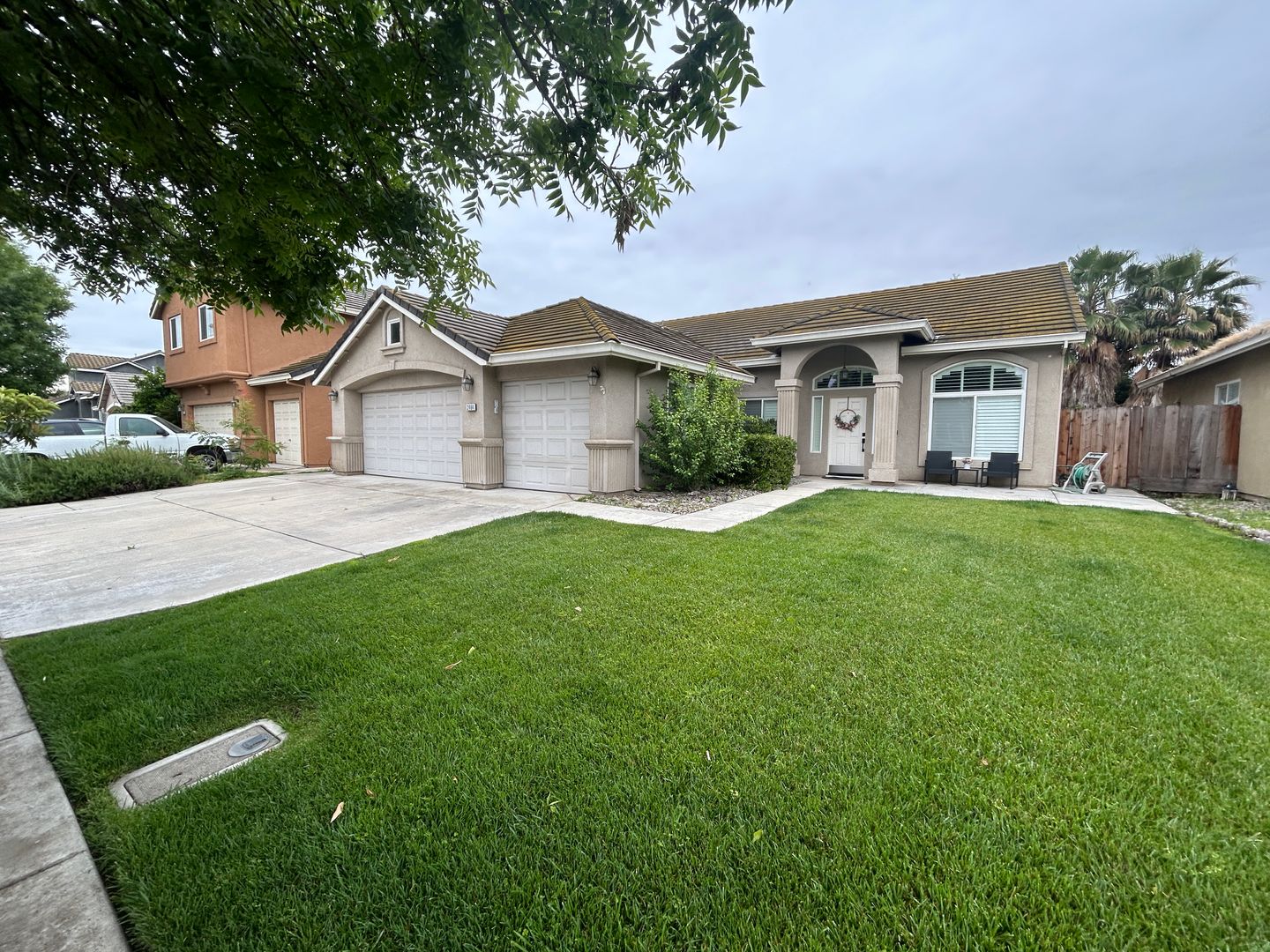 Turlock House: 2464 Oak Crest Drive