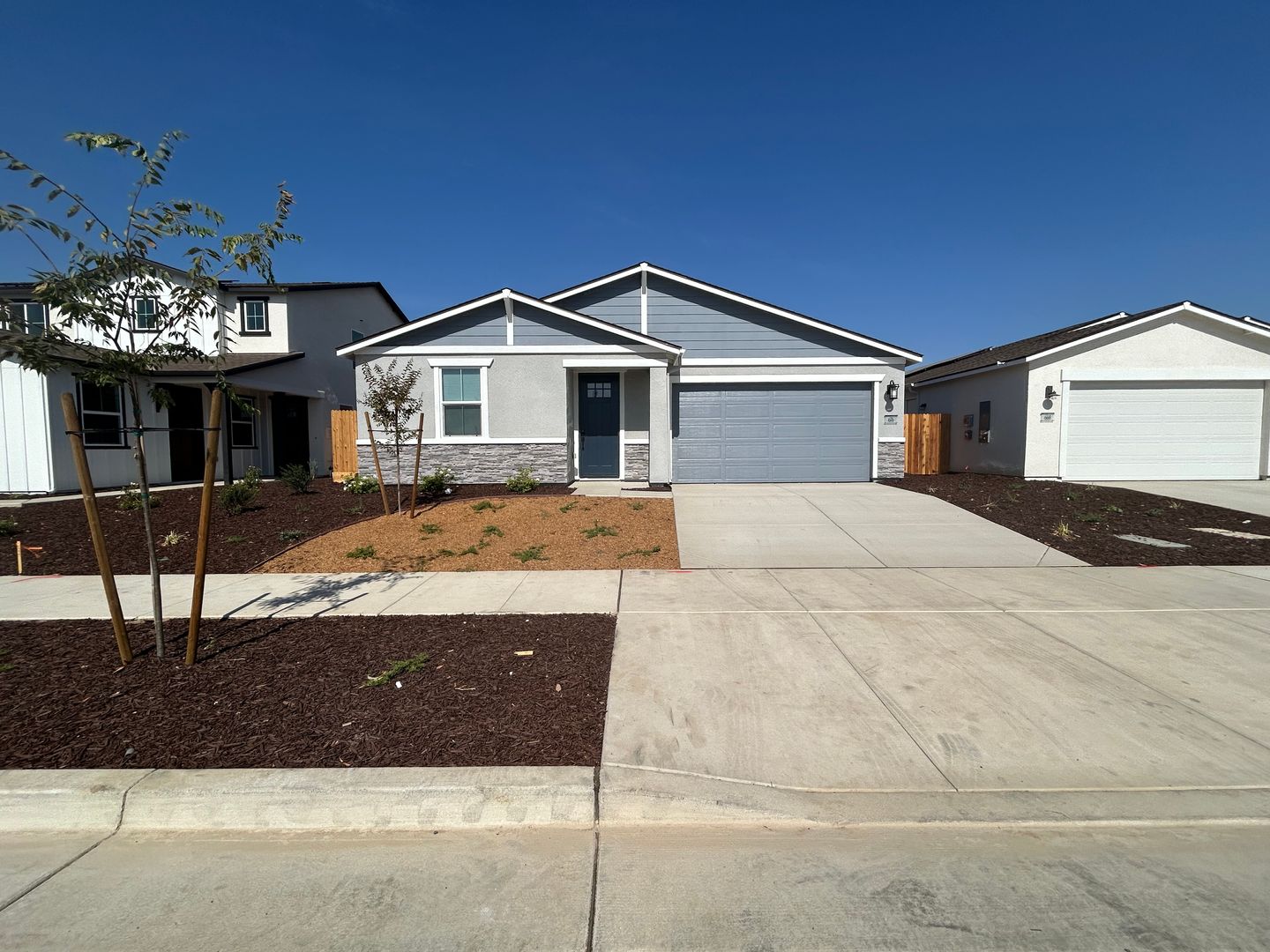 Merced House: 676 Stephanie Drive
