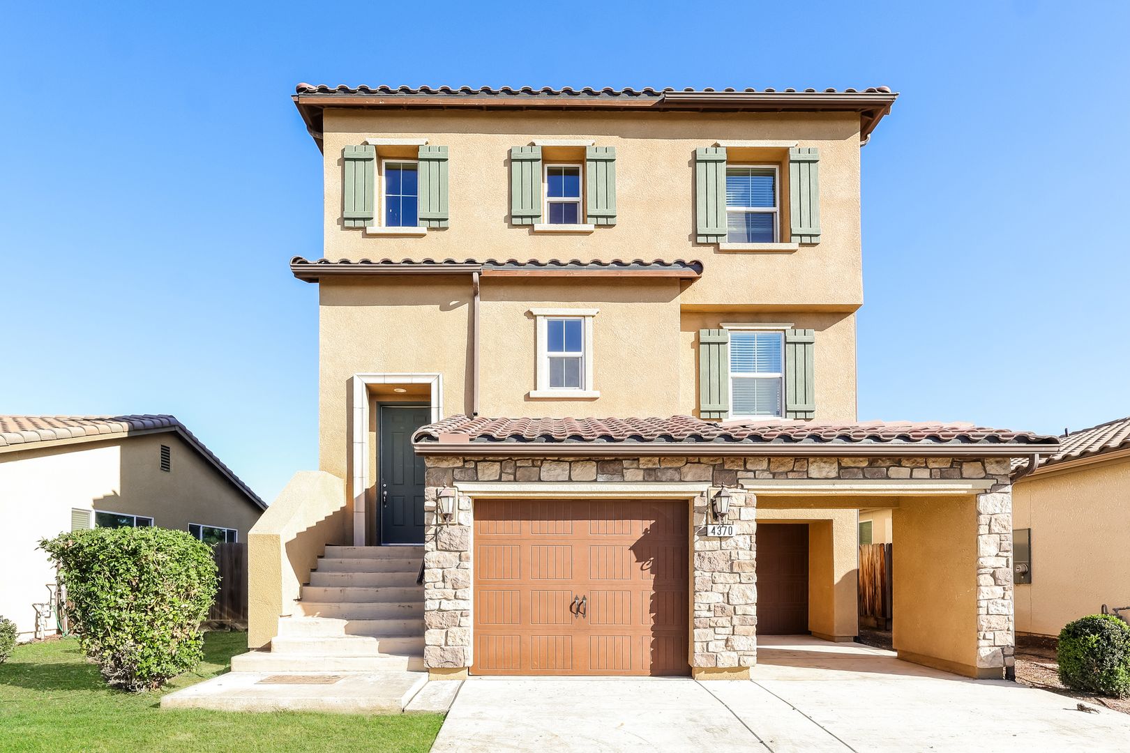 4370 Strathmore Place