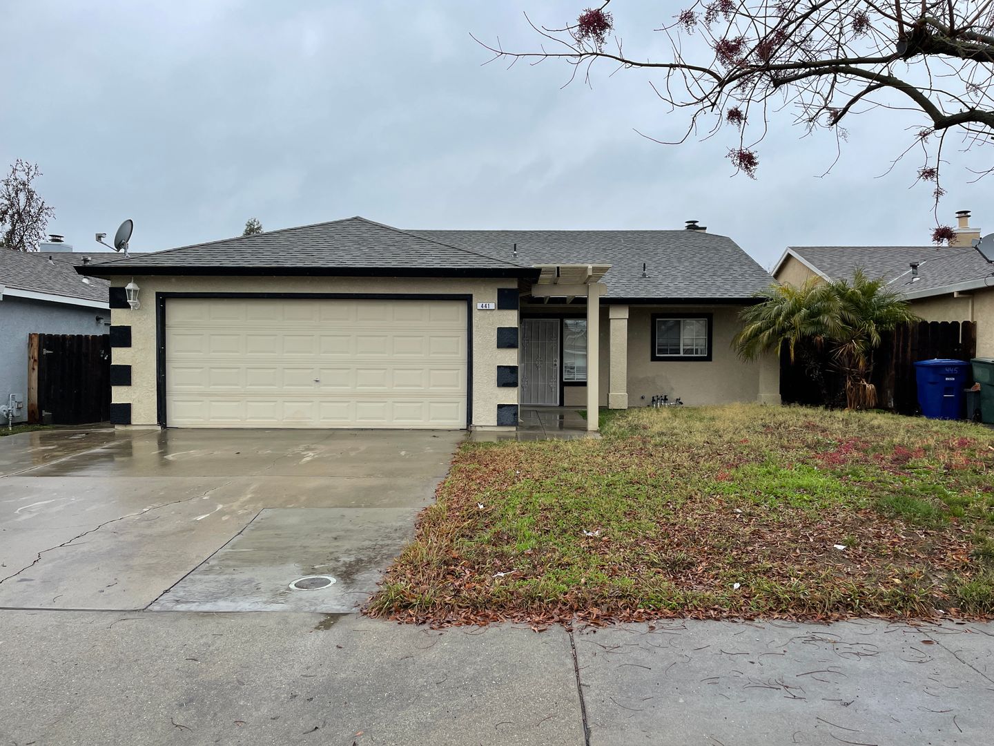 Modesto House: 441 N McClure Road