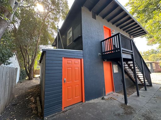 1175 E 8th Street #5 – photo 1