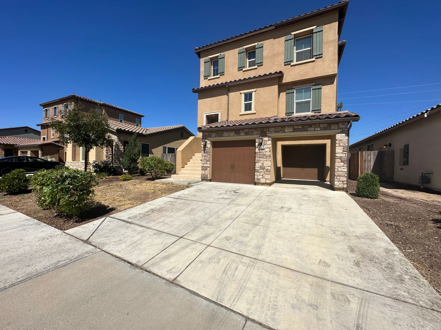 4370 Strathmore Place