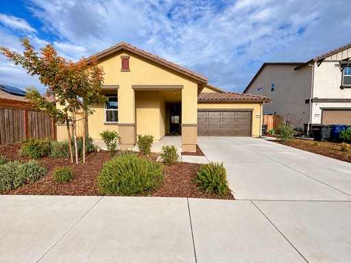 672 Dorset Drive – photo 1