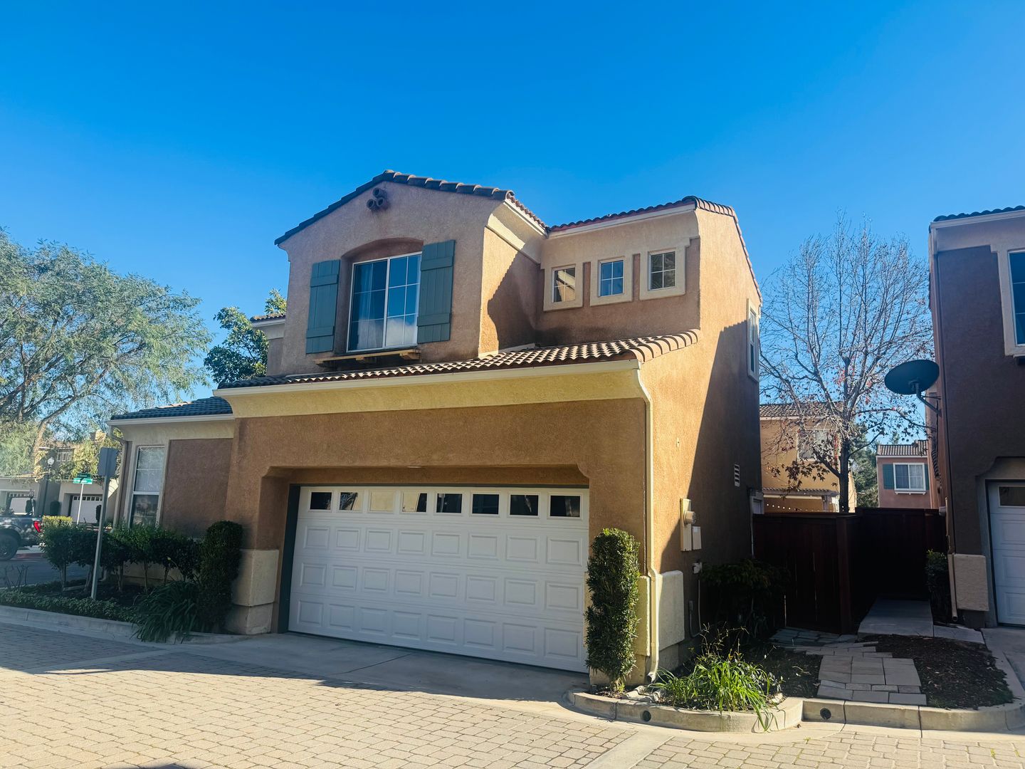 Camarillo House: 2503 Villamonte Court