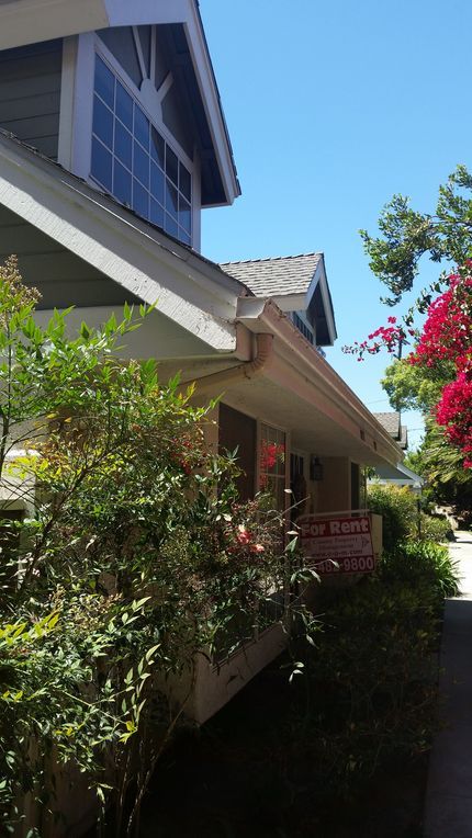 Ventura House: 8977 Aberdare Street