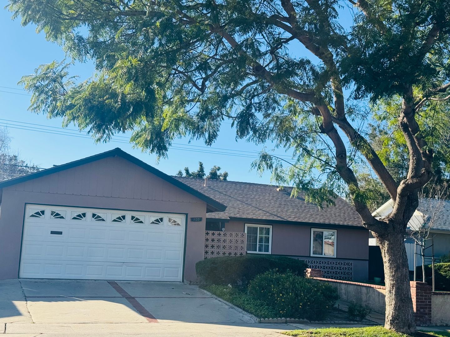 Camarillo House: 1155 Durkin Street