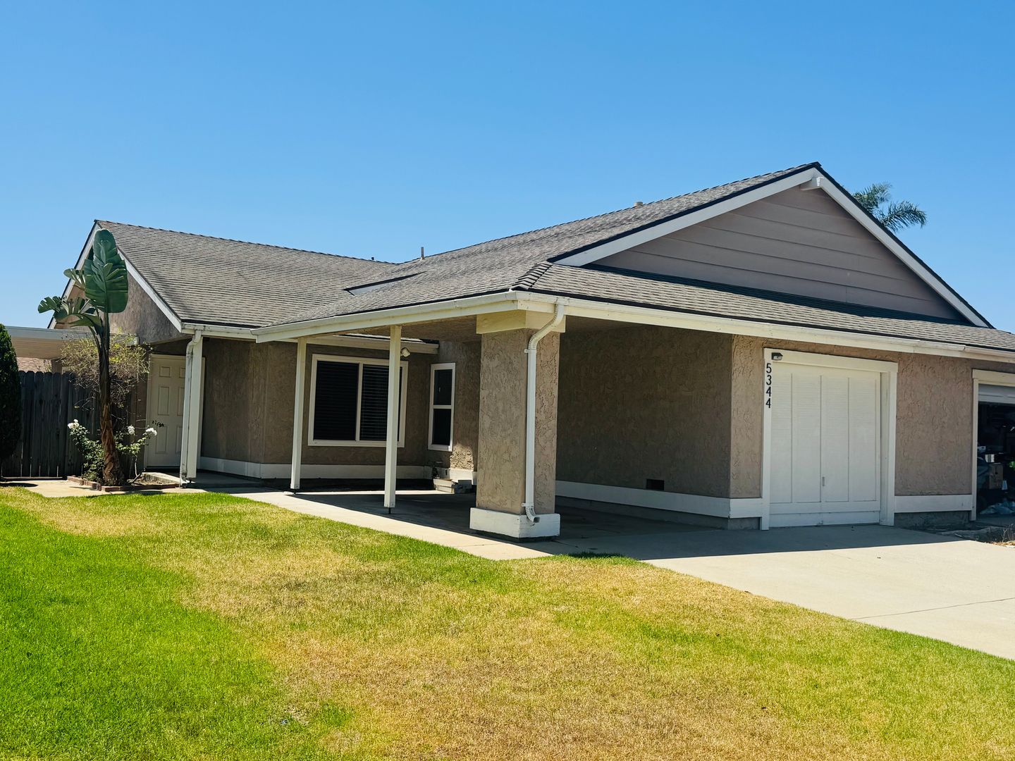Camarillo House: 5344 Heather Street