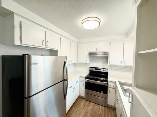 2 Bed 1 Bath Rental at 614 S Bancroft St. #01, San Diego, CA – photo 1