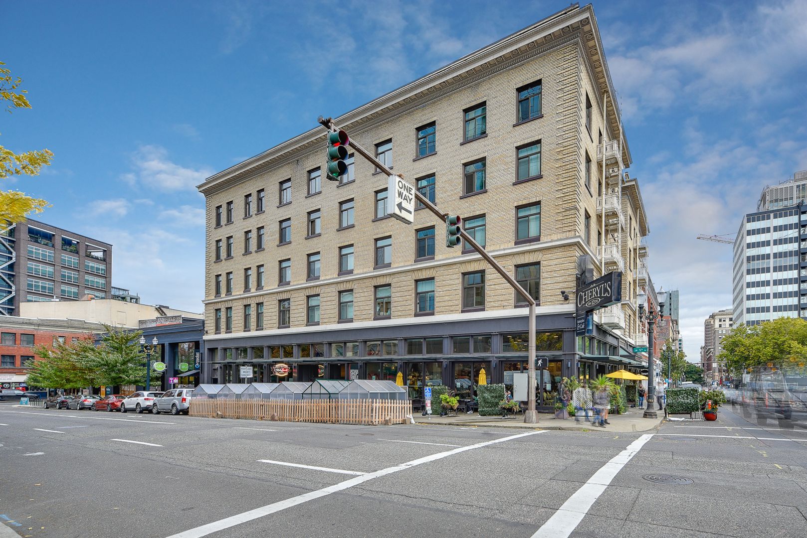 Portland Apartment: 1129 SW Washington Street