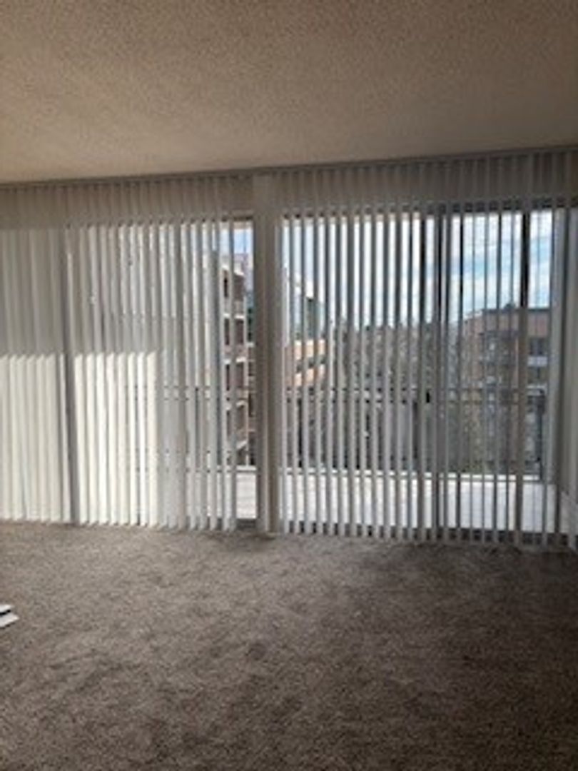 Portland Apartment: 4265 NE Halsey Street