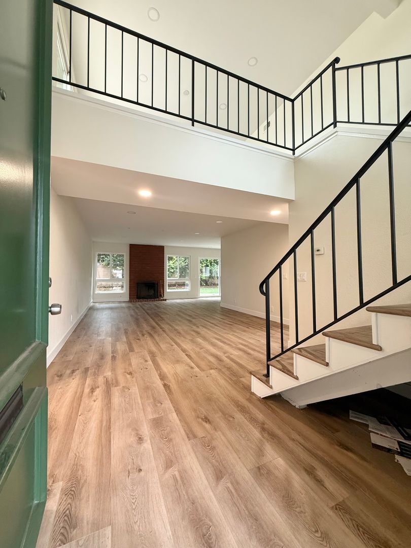 Oxnard House: 2124 Pamela Street