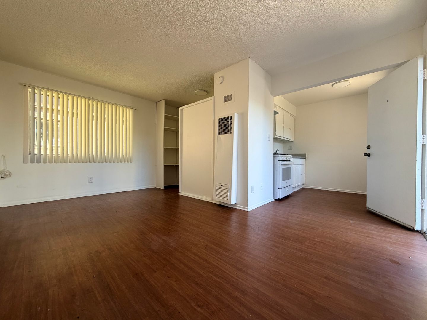 Oxnard Apartment: 441/451 Cuesta Del Mar Drive