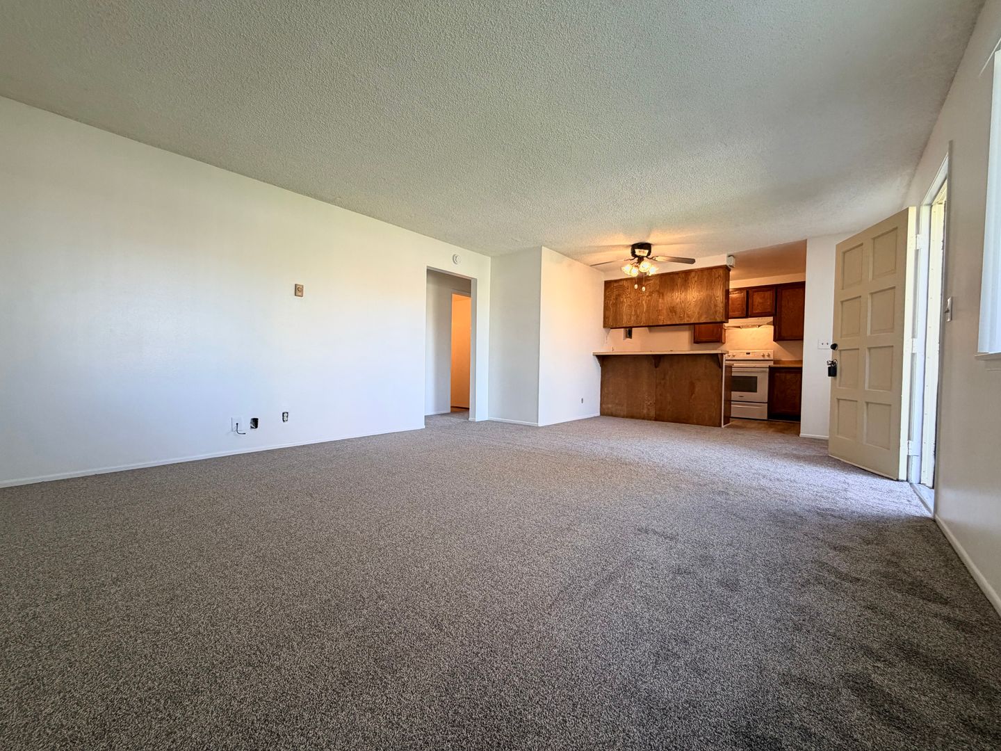 Port Hueneme House: 2622 Victoria Ave