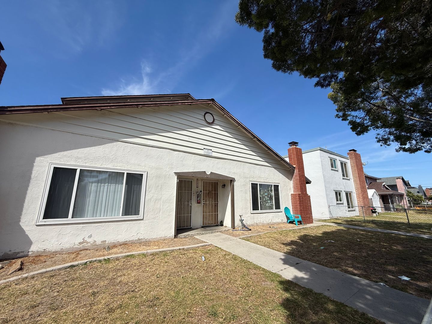 Oxnard Apartment: 241 Campbell Way
