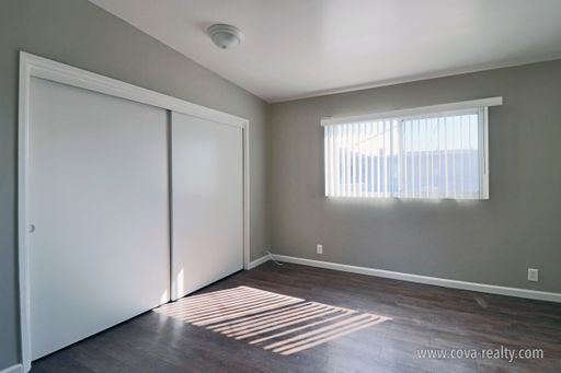 ***1 Months Free Rent*** Welcome to our updated apartment in the vibrant city of Oxnard.