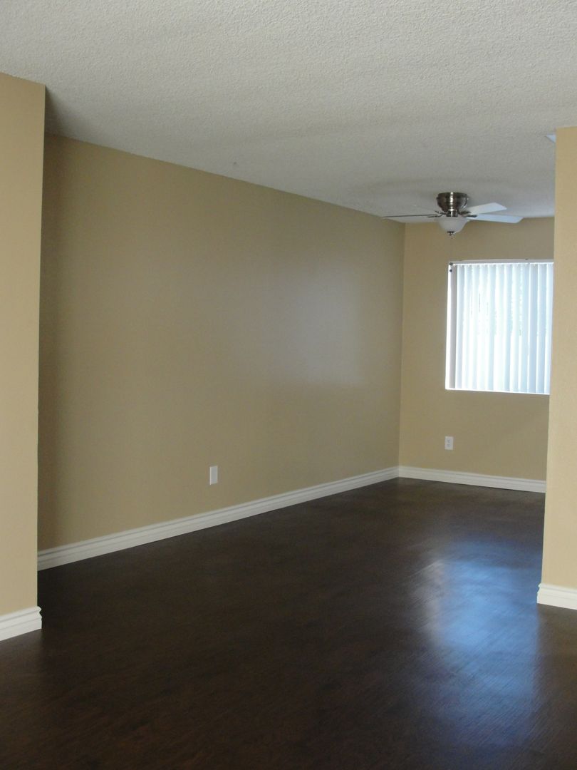 Chula Vista Apartment: 370 K St.
