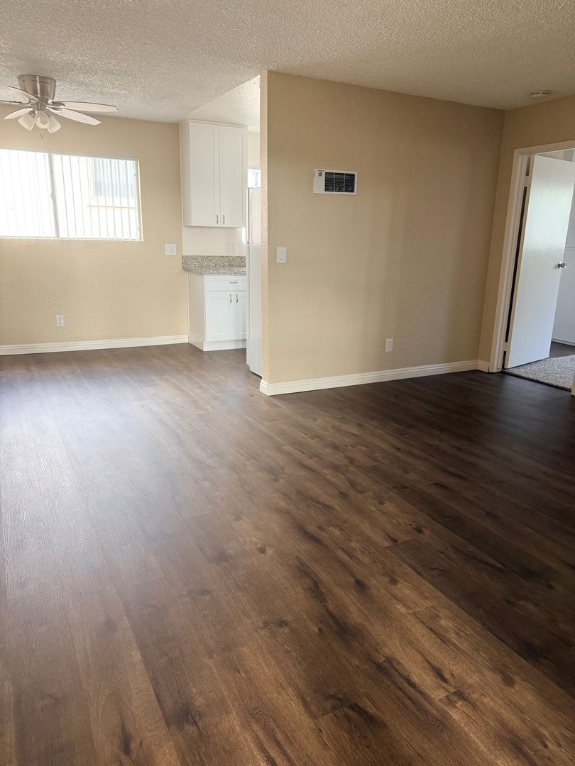 Chula Vista Apartment: 236 Kennedy St