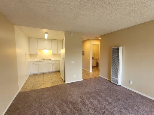 $1,875 / 1br - 650ft2 - 1 BED 1 BATH APT OPEN HOUSE 12/2 1 PM TIL 430 – photo 1