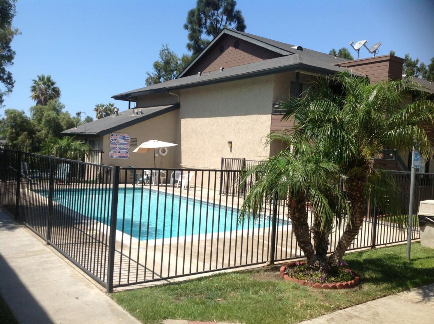 Chula Vista Apartment: 615 Moss St.