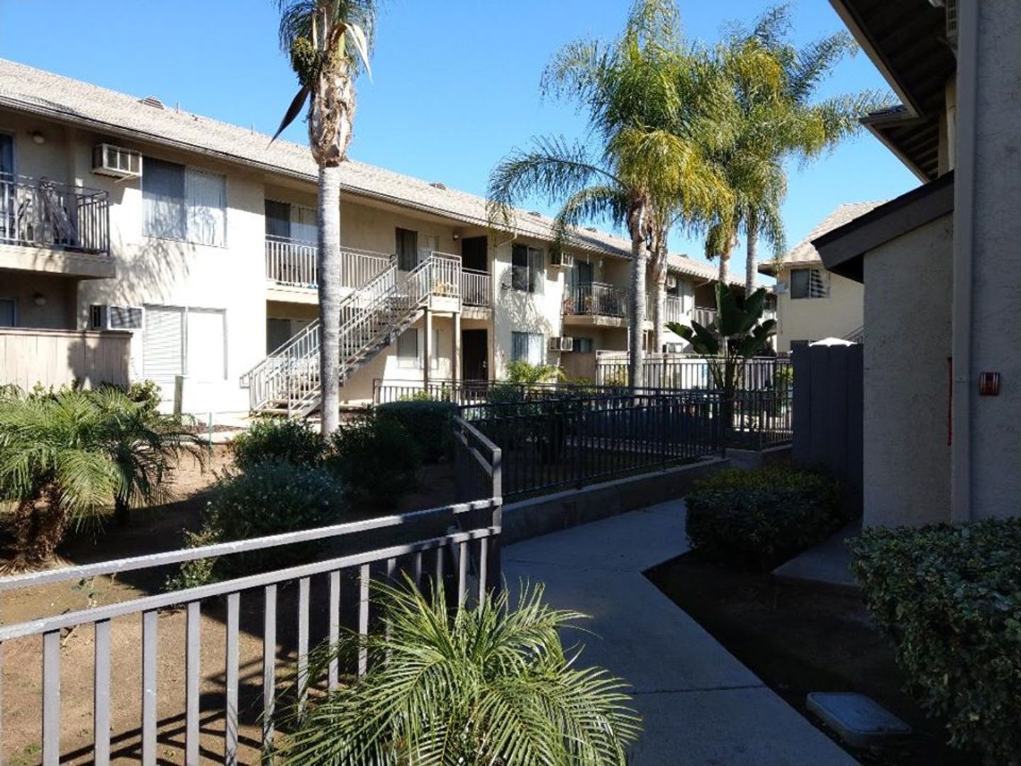 El Cajon Apartment: 501 Greenfield Dr.