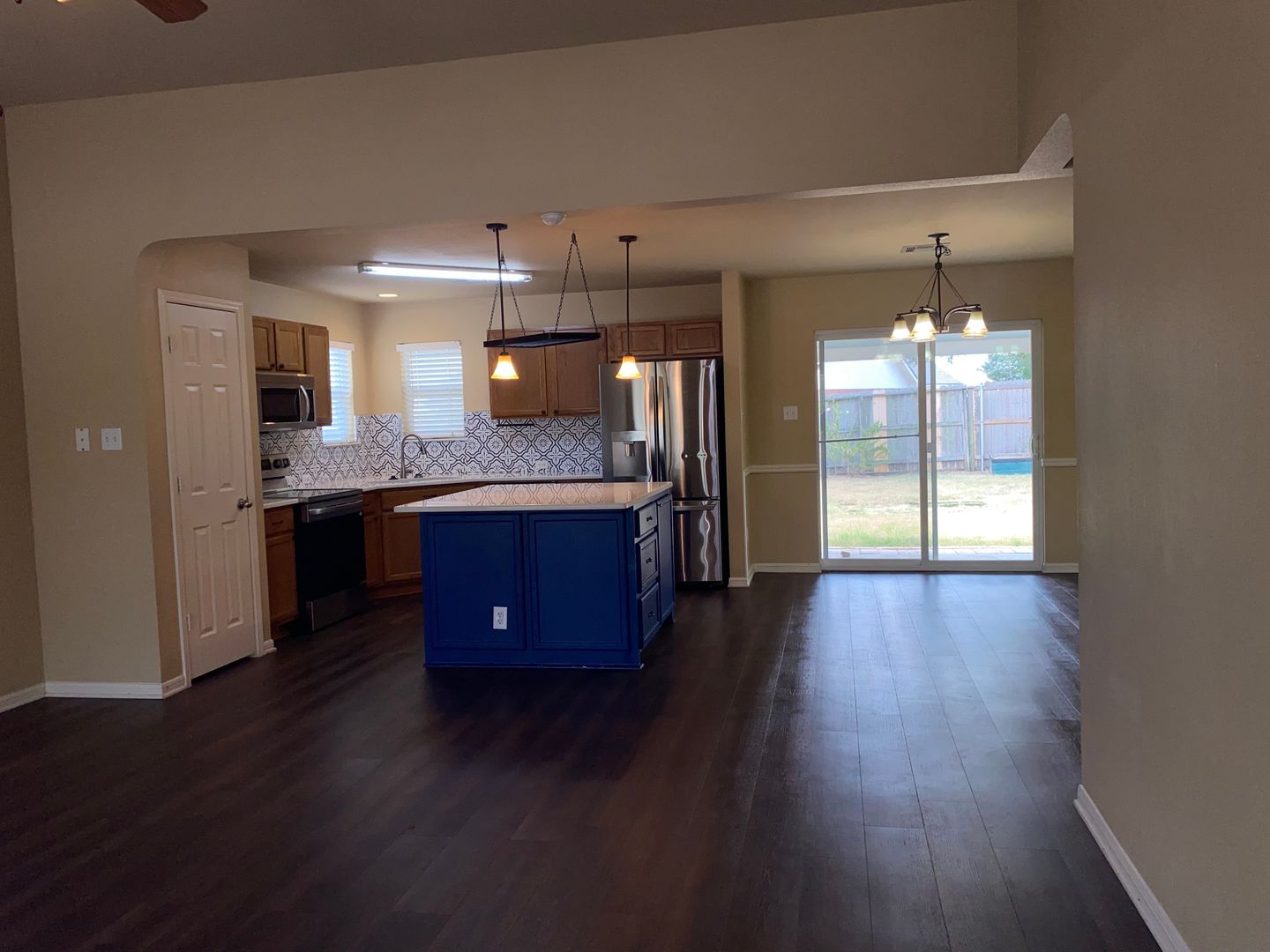 7707 Bridgepointe Dr 3 of 12