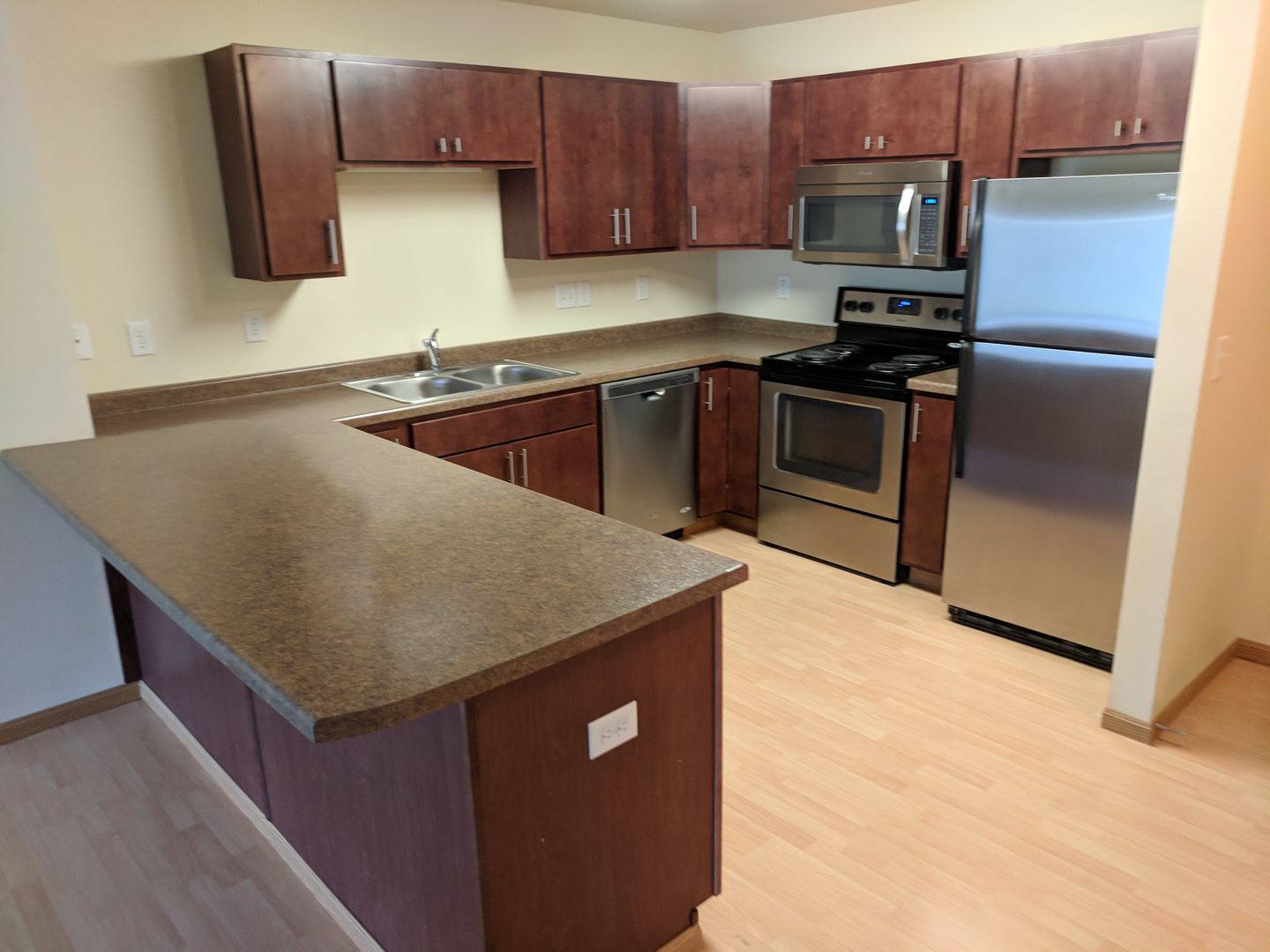 West Fargo Apartment: 3320 5th St West