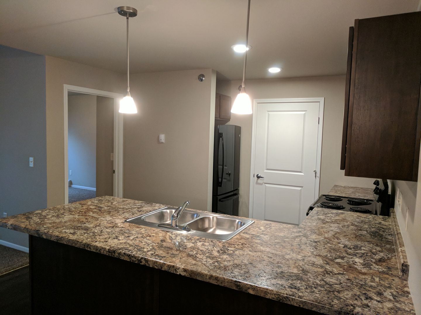 Fargo Apartment: 2400 65th Avenue South