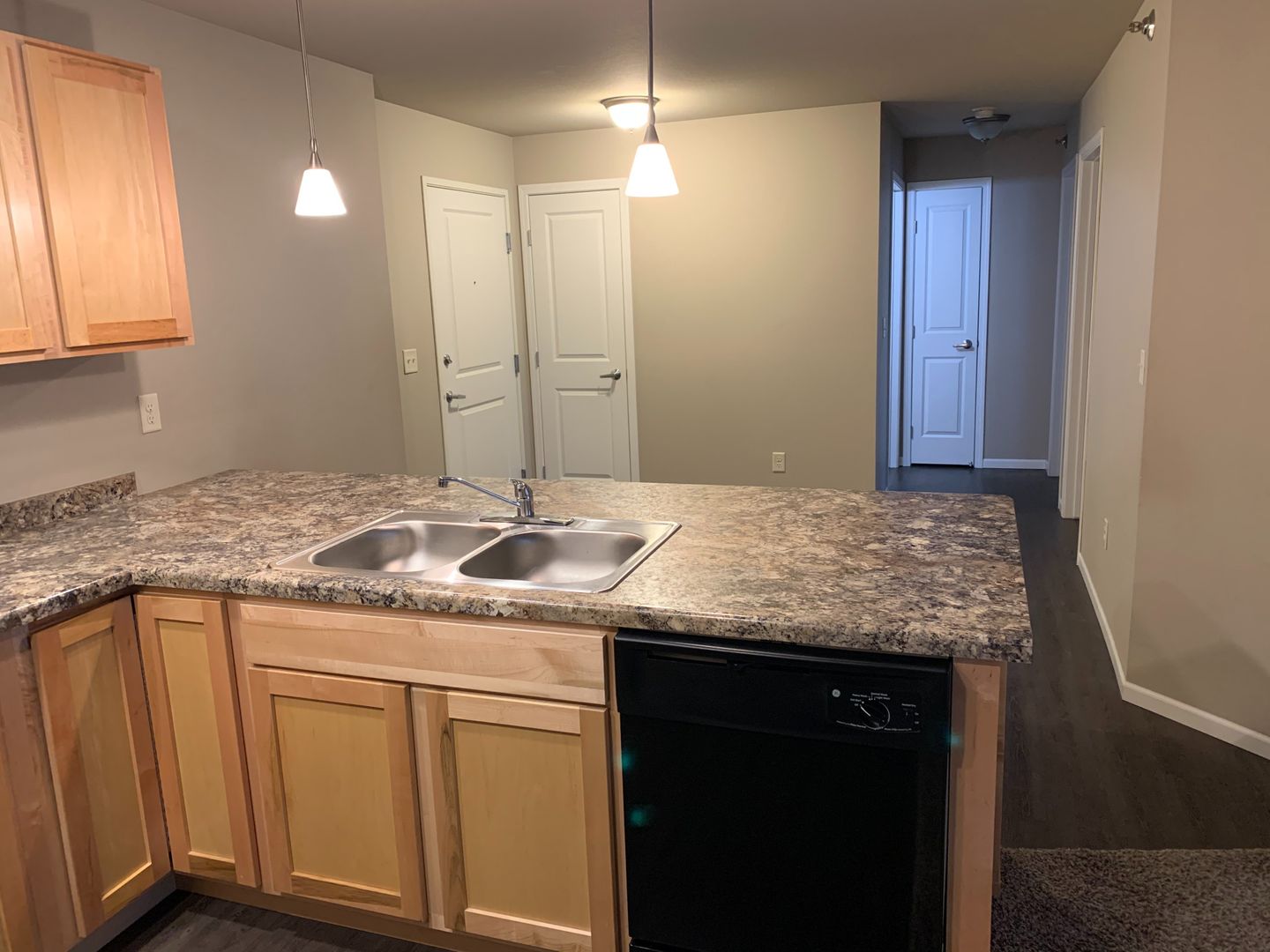 Fargo Apartment: 2400 65th Avenue South