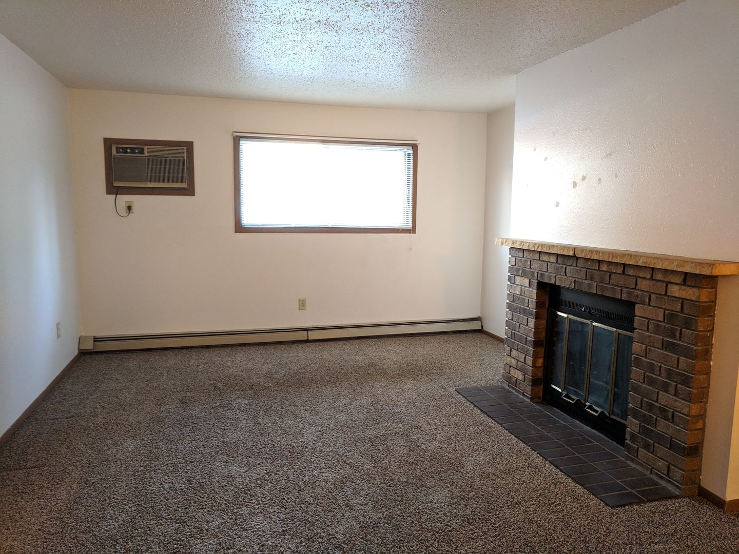 Fargo Apartment: 1727 42nd Street South
