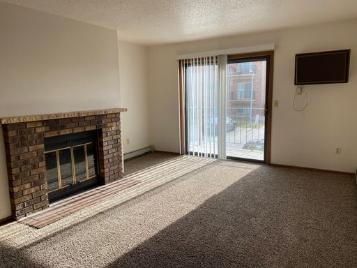 1727 42nd Street South #10, Fargo, ND 58103