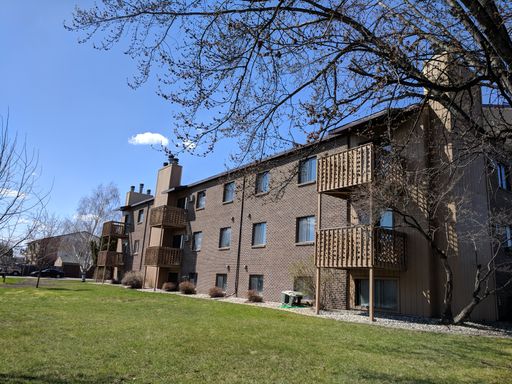 2709 15th Street South #202, Fargo, ND 58103