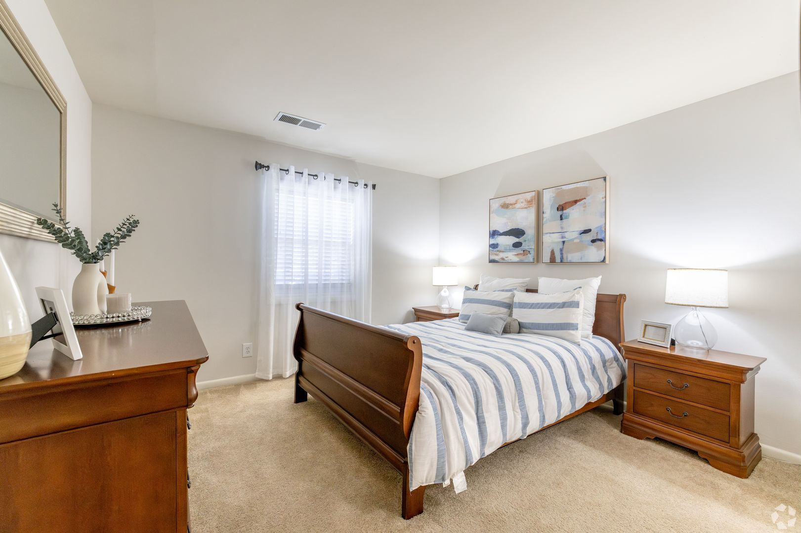 Lexington Apartment: 3300 Montavesta Road #2101