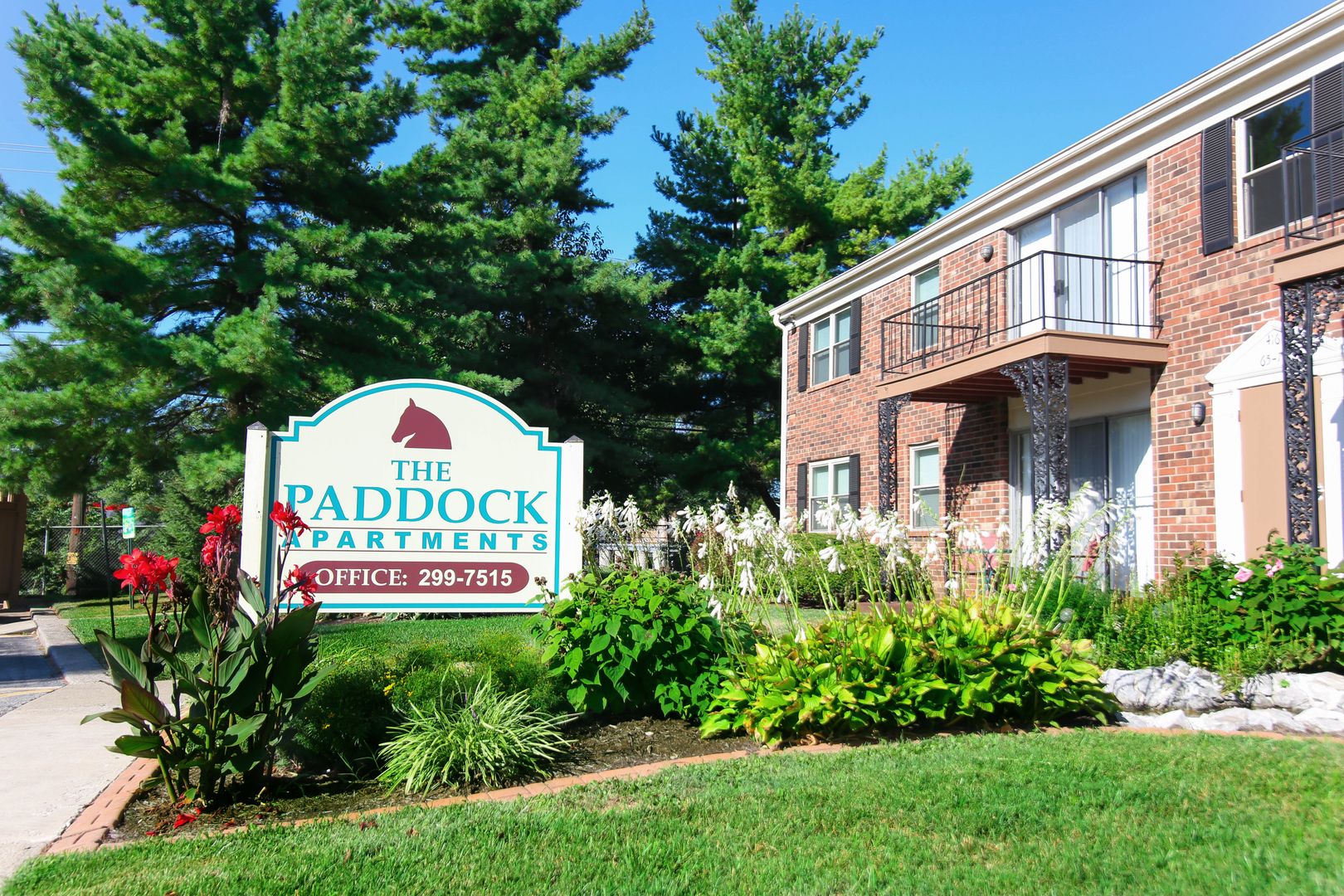Lexington Apartment: 416 Hollow Creek Rd