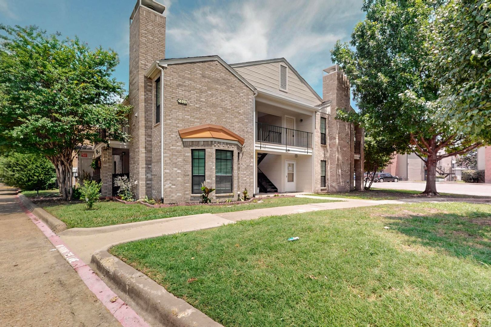 Garland House: 5806 Marvin Loving Dr Apt 211