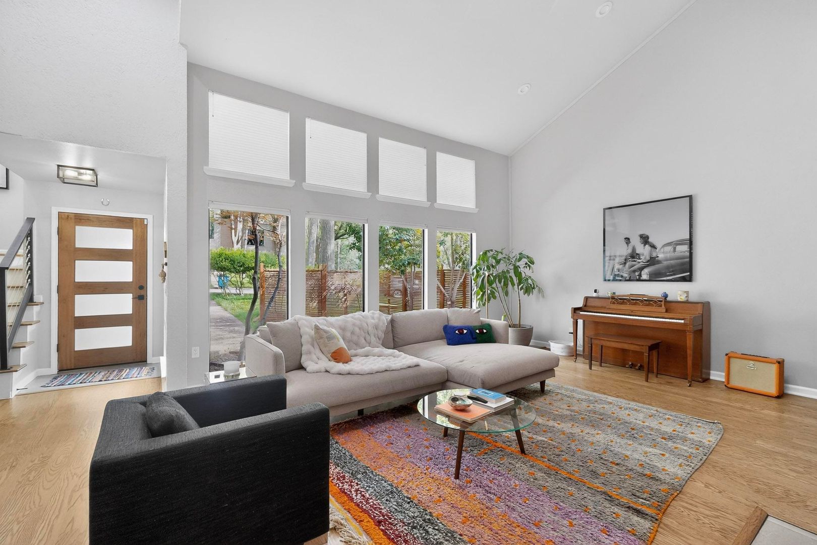 Dallas House: 925 Easton Place