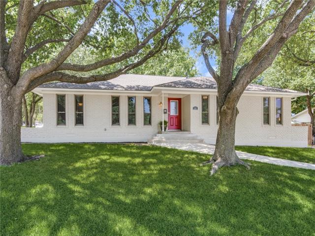 Rockwall House: 301 Highland