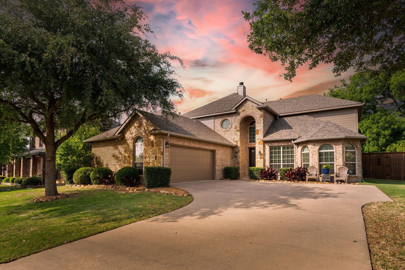 Rockwall House: 939 Windham Dr