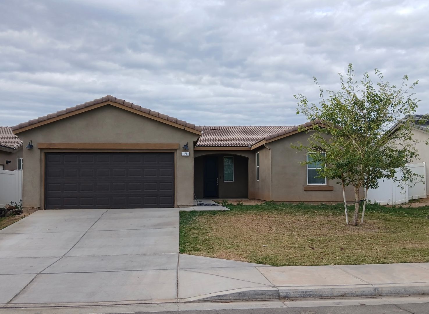 Brawley House: 120 Monterey Street