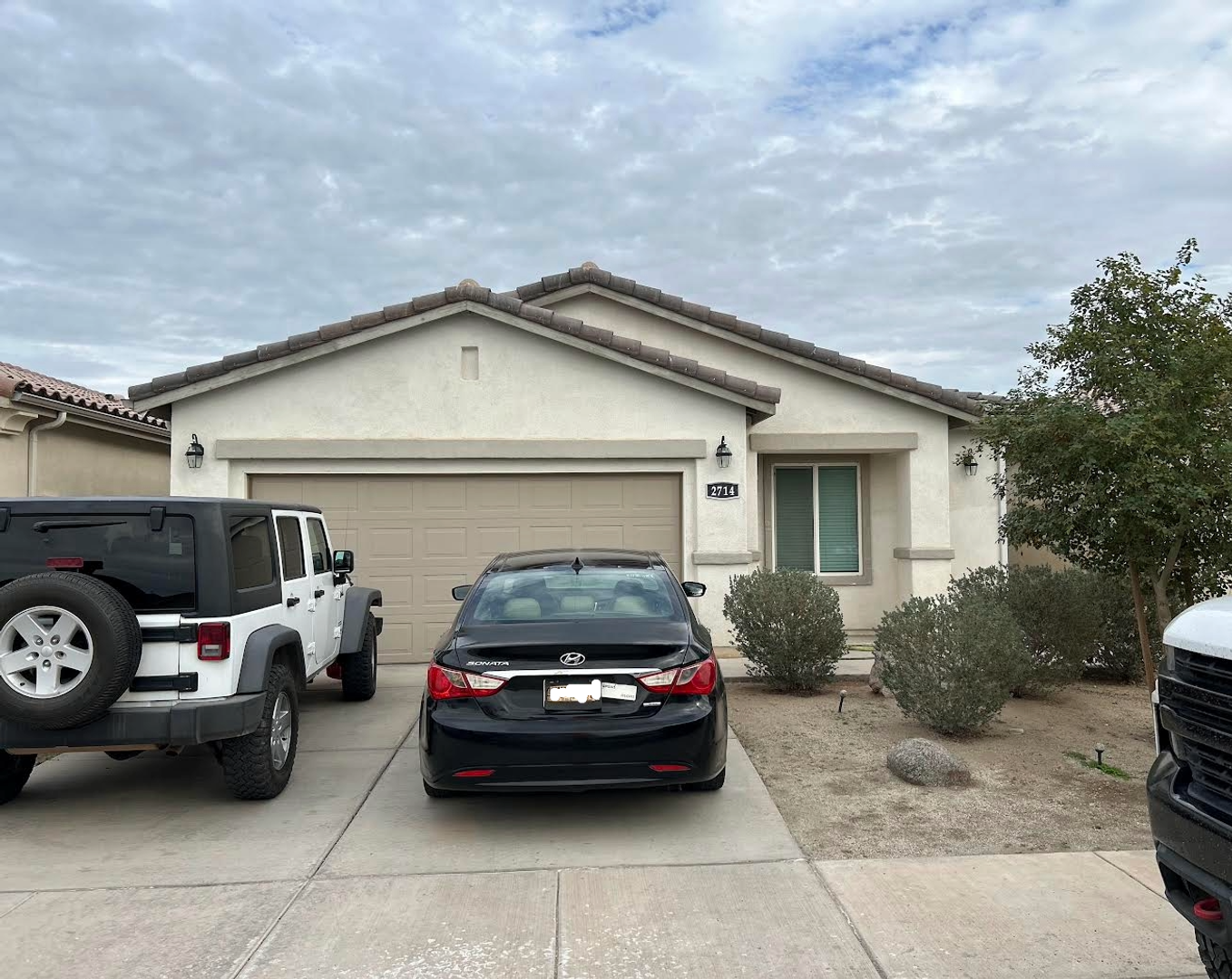 Imperial House: 2714 Spring Street