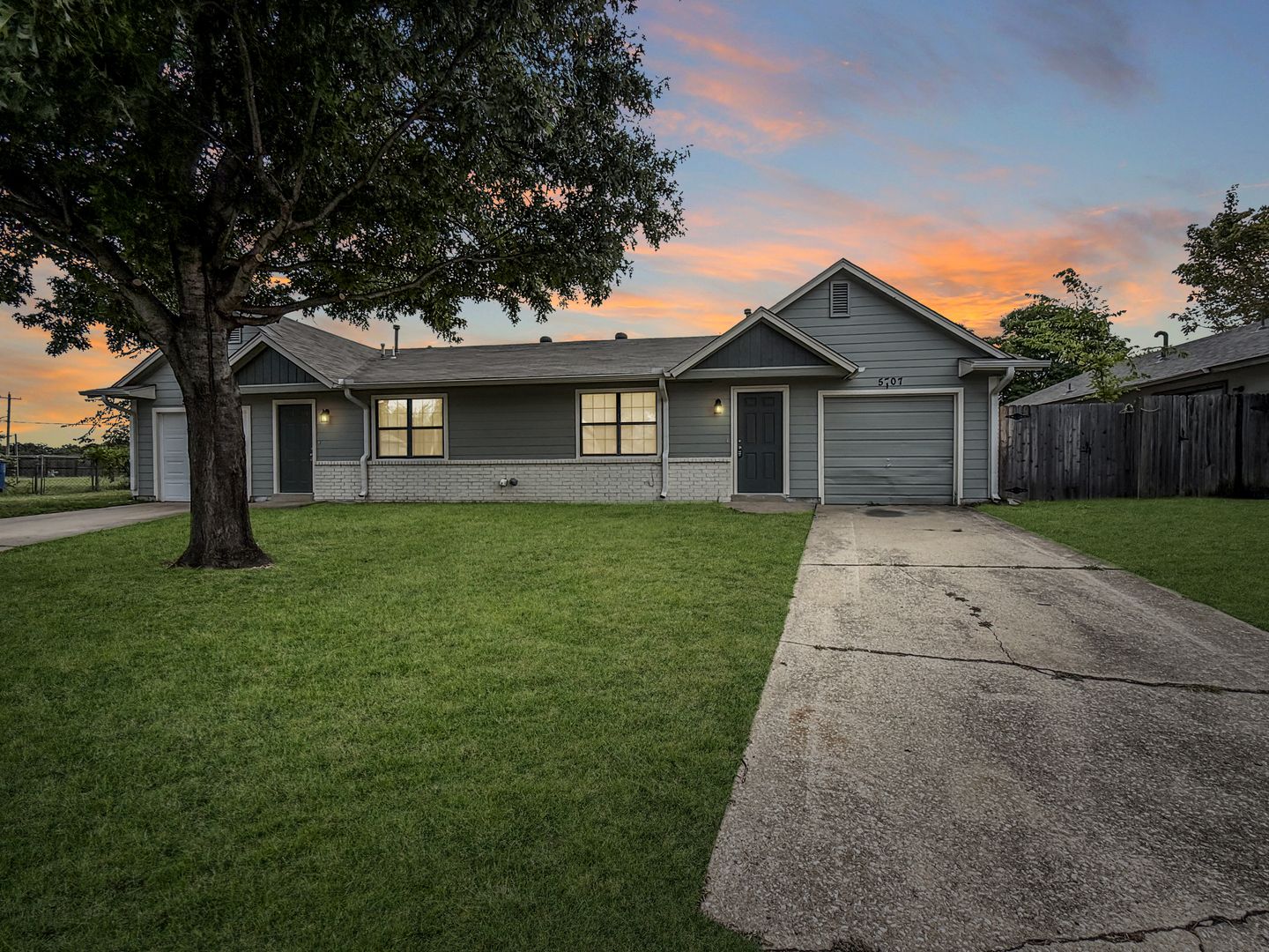 Tulsa Apartment: 5705-5707 S. Vancouver Ave