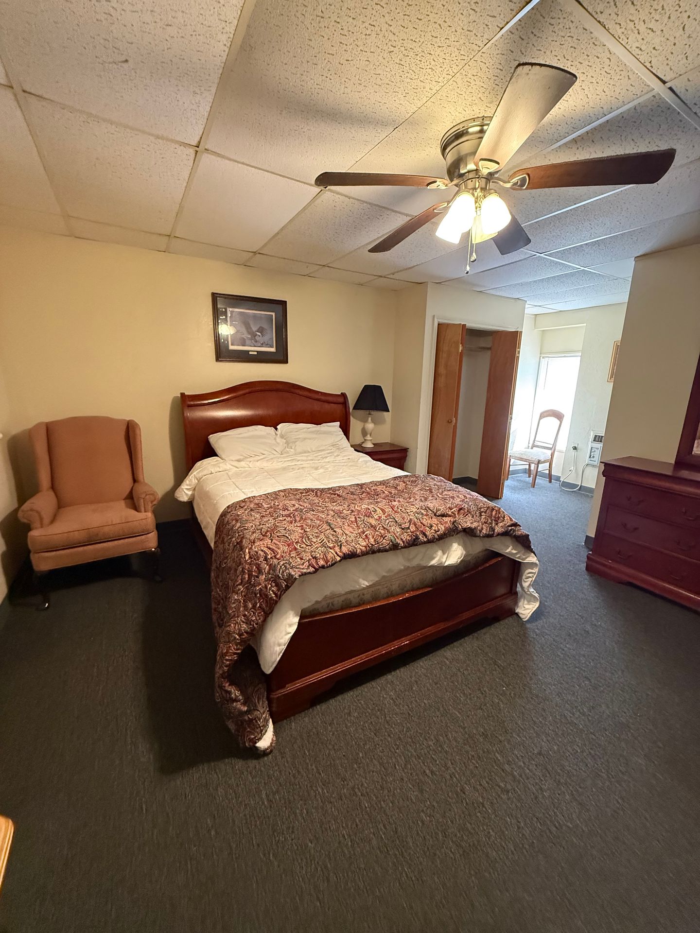 Drumright Apartment: 603 S Creek Ave