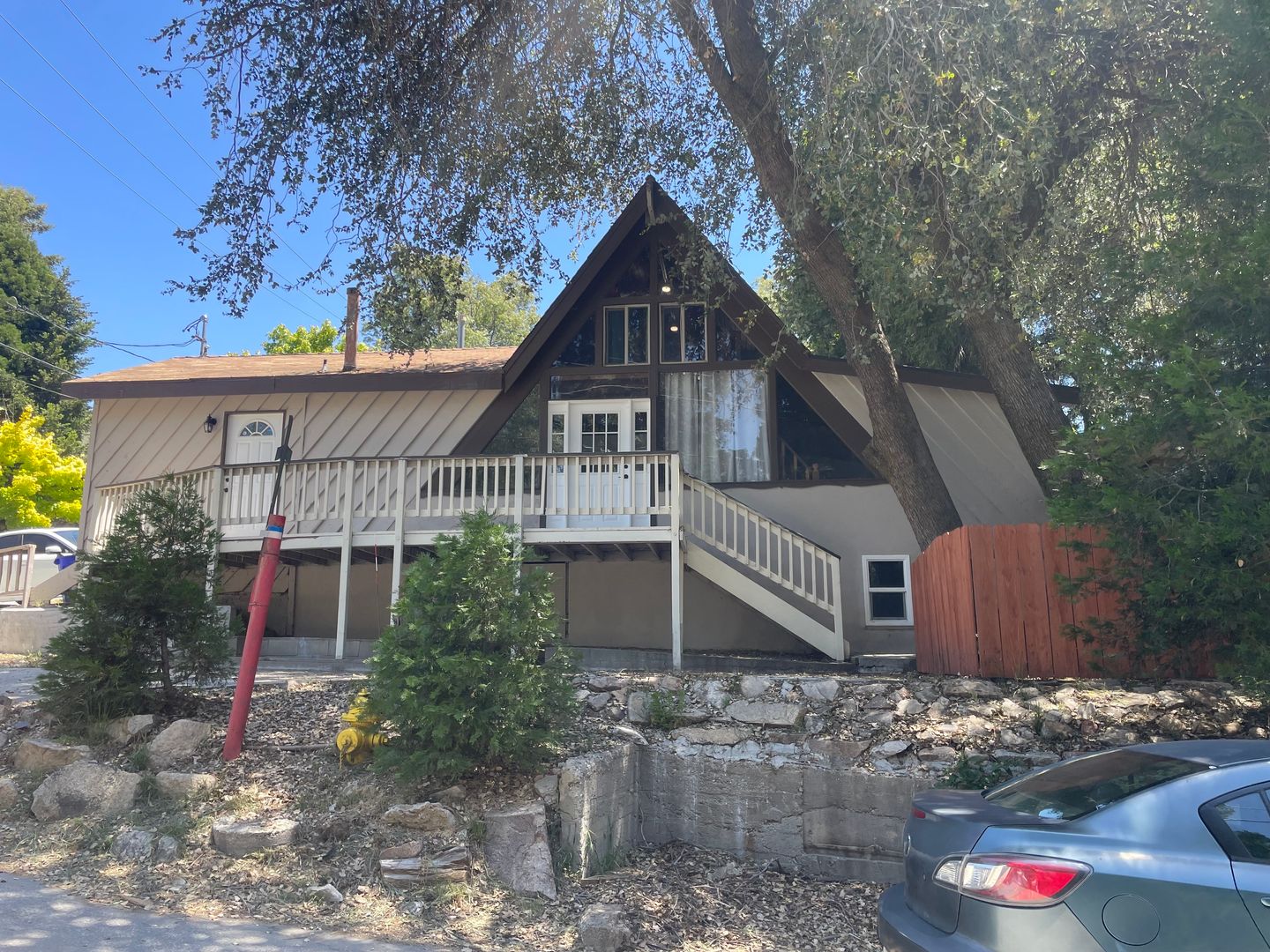 Cedar Glen House: 29392 Lake View Drivw