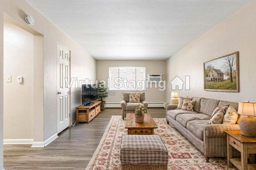 Summer Savings! 2BR Near Old Town Littleton - Free Rent!! Call for Details! – photo 1