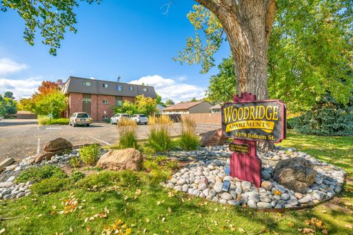 Start Spring in Comfort — Poolside 2BR Near Olde Town Arvada, Low Deposit! – photo 1