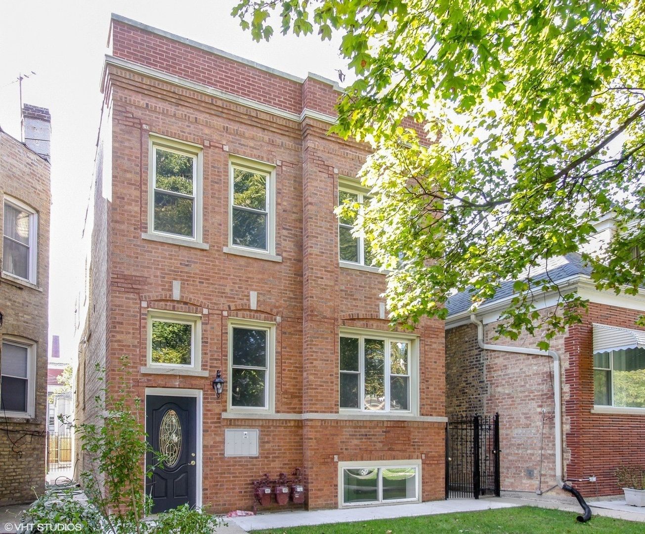 Chicago Apartment: 4343 W Drummond #G