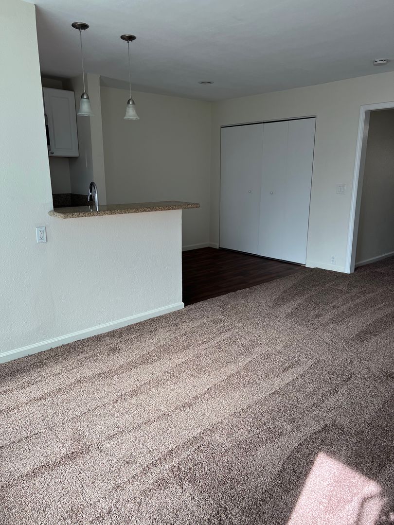 San Diego Apartment: 4053 Wilson Avenue