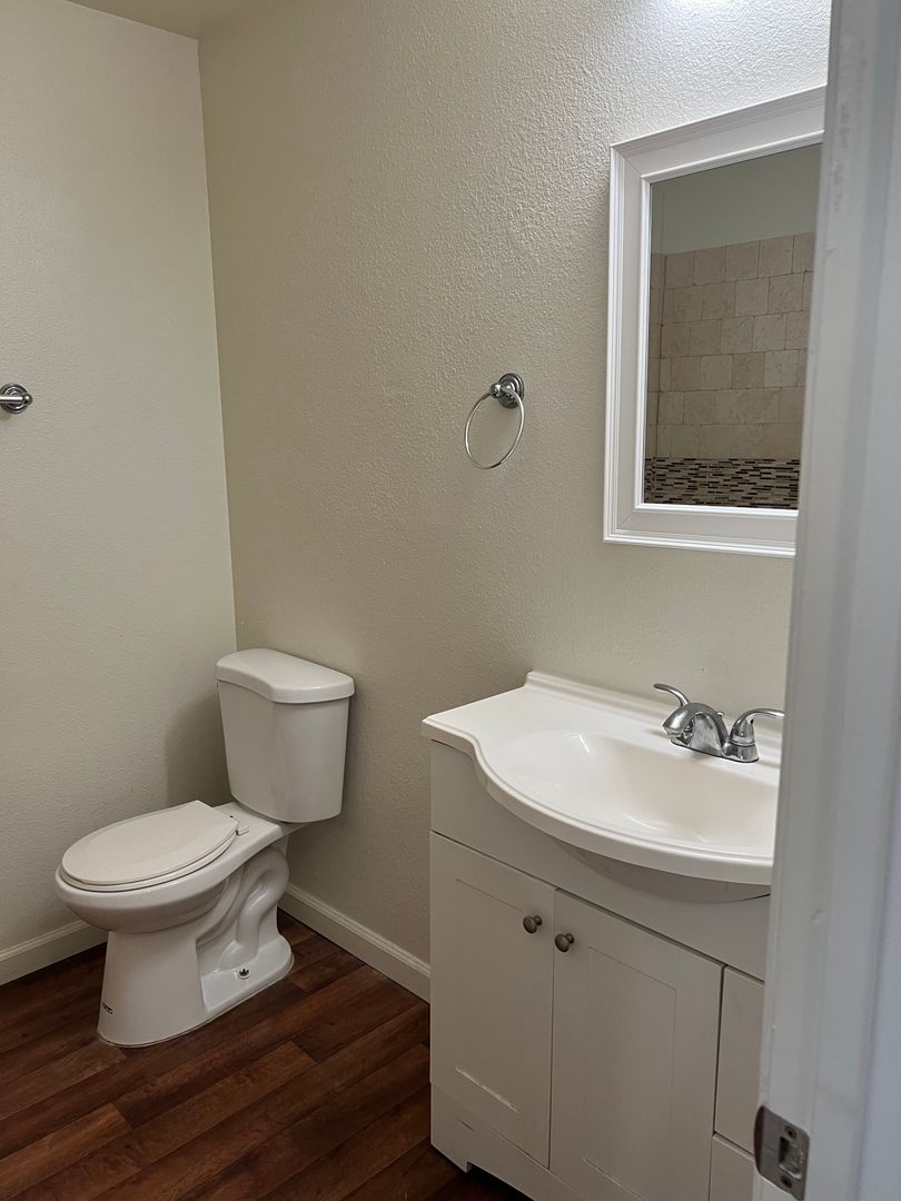 San Diego Apartment: 4053 Wilson Avenue