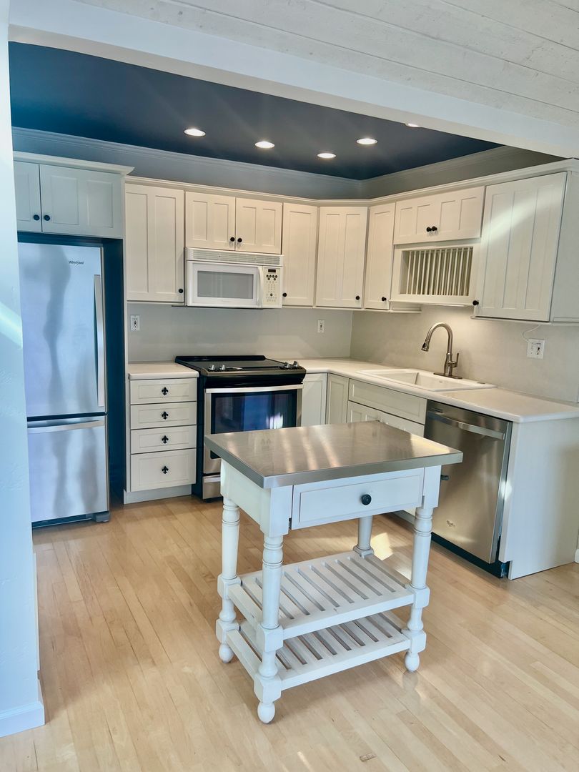 La Mesa Townhome: 5470 Baltimore Drive Unit 10