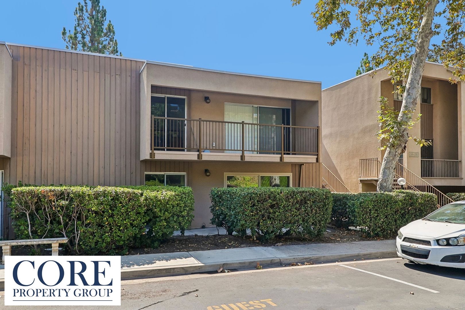 La Mesa Condo: 5700 Baltimore Drive #221