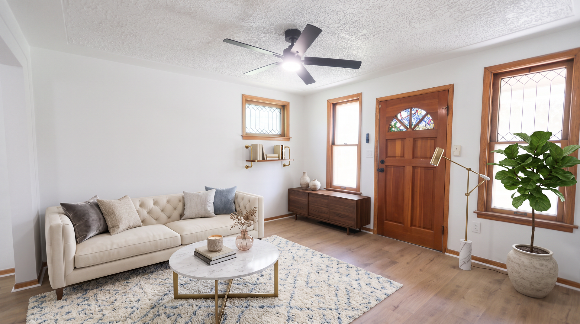 Lorain House: 816 W 22nd St